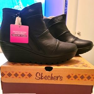 Skechers Booties size 9.5